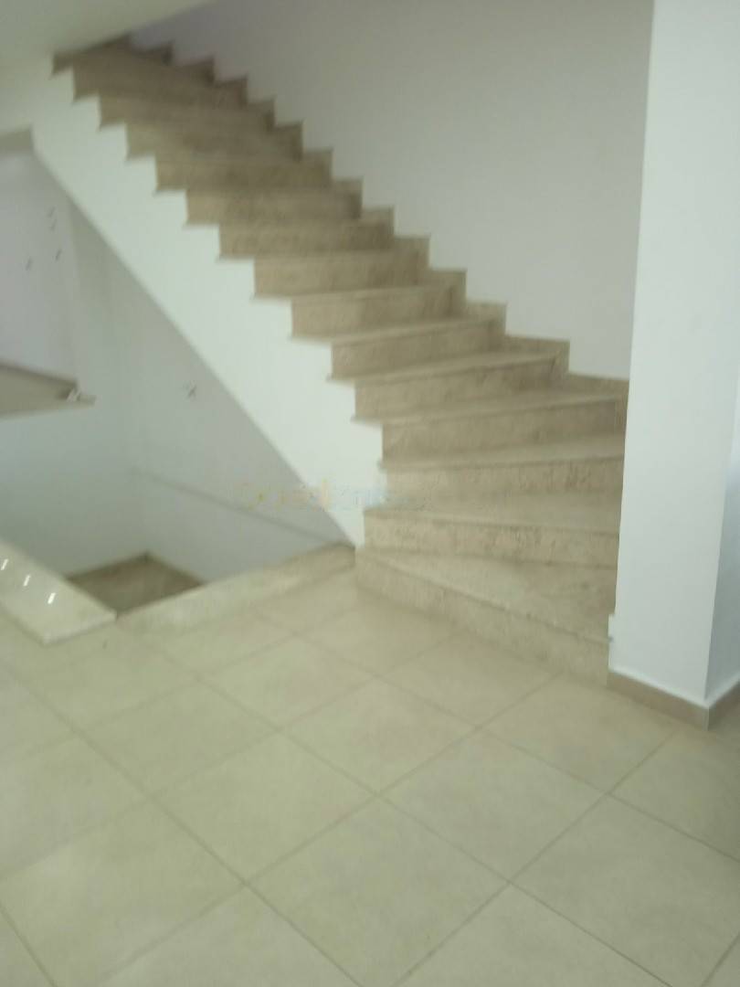 Location Villa F6 Djasr Kasentina