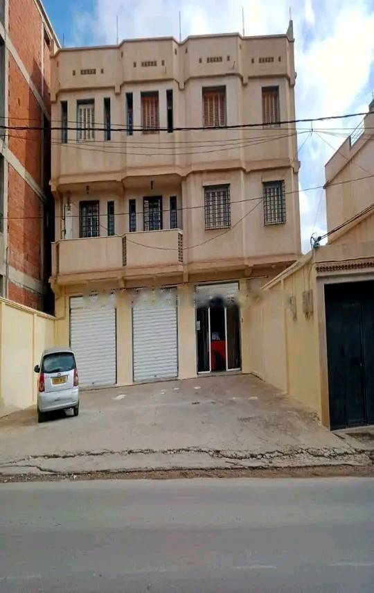 Location Local F1 Souidania