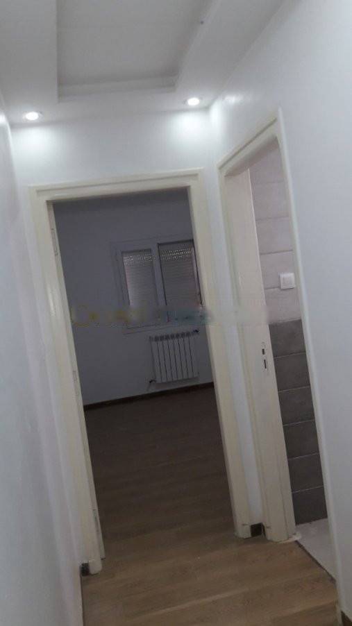 Location Appartement F5 Djasr Kasentina