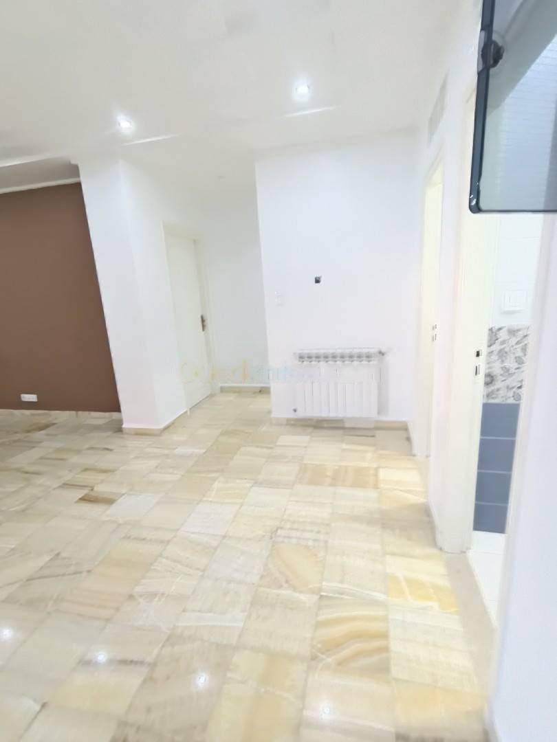 Location Appartement F4 Bir Mourad Rais