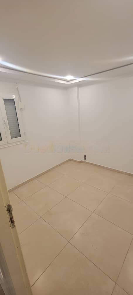 Location Appartement F4 Ben Aknoun