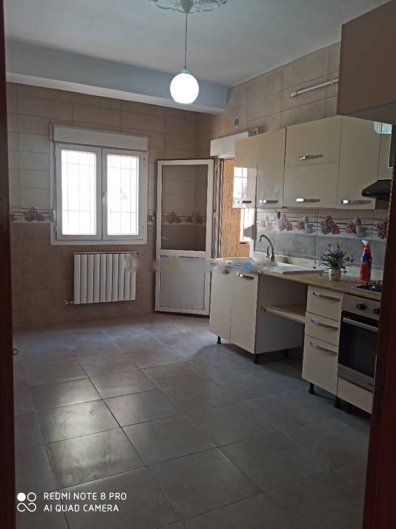Location Appartement F4 Staoueli