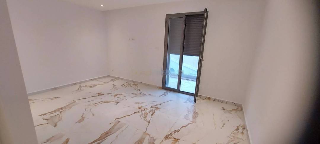 Location Appartement F3 Hydra