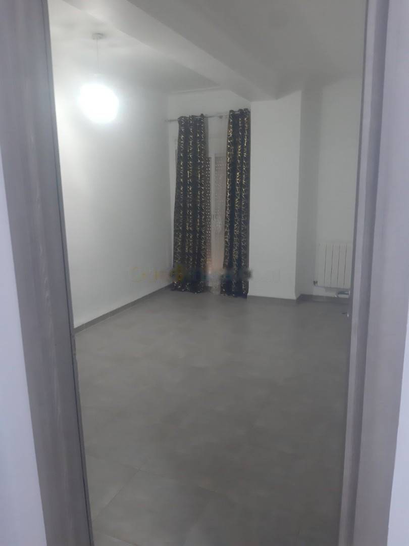 Location Appartement F4 Cheraga