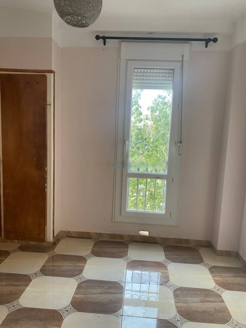 Vente Appartement F3 Bouzareah