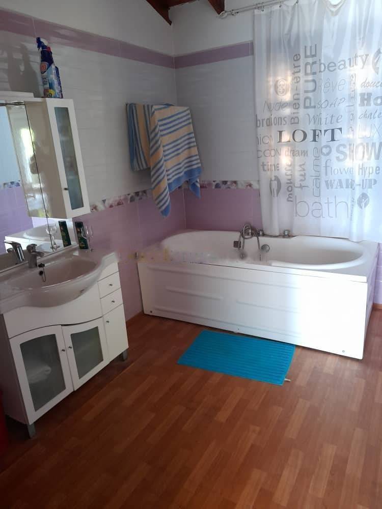 Location Niveau de villa F3 Ain Taya