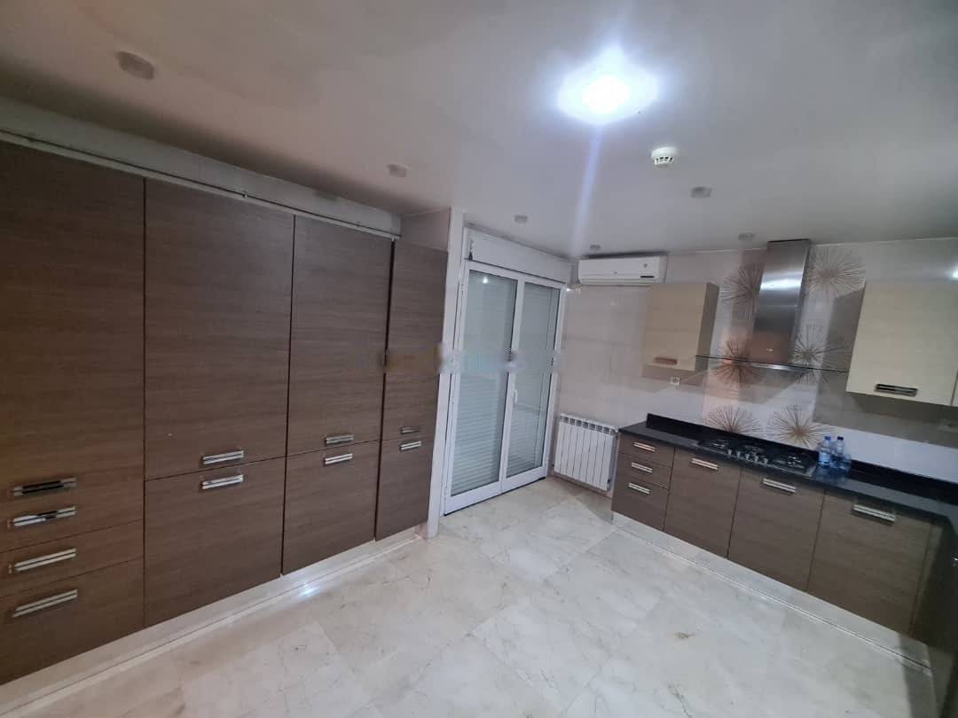 Vente Appartement F6 El Mouradia