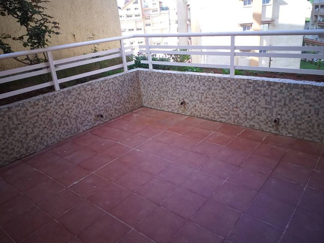 Location Appartement F4 El Achour