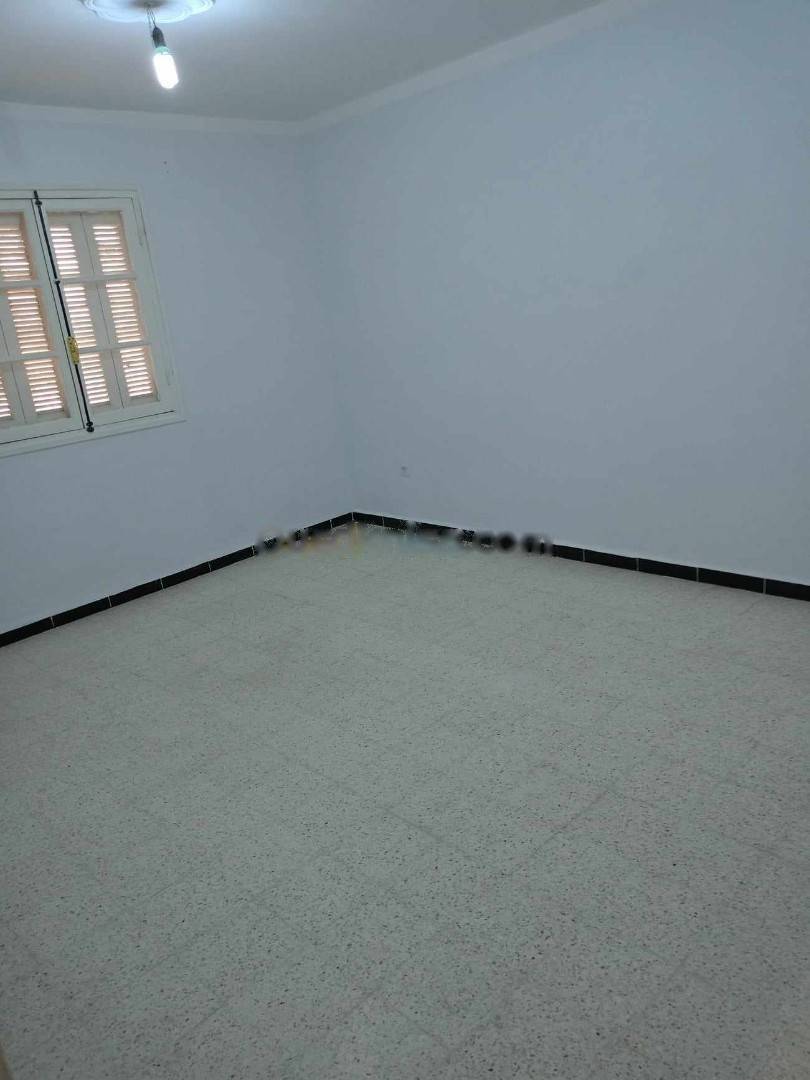 Location Appartement F3 Saoula