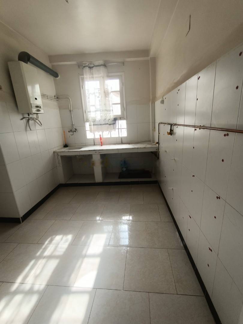 Location Appartement F5 Kouba