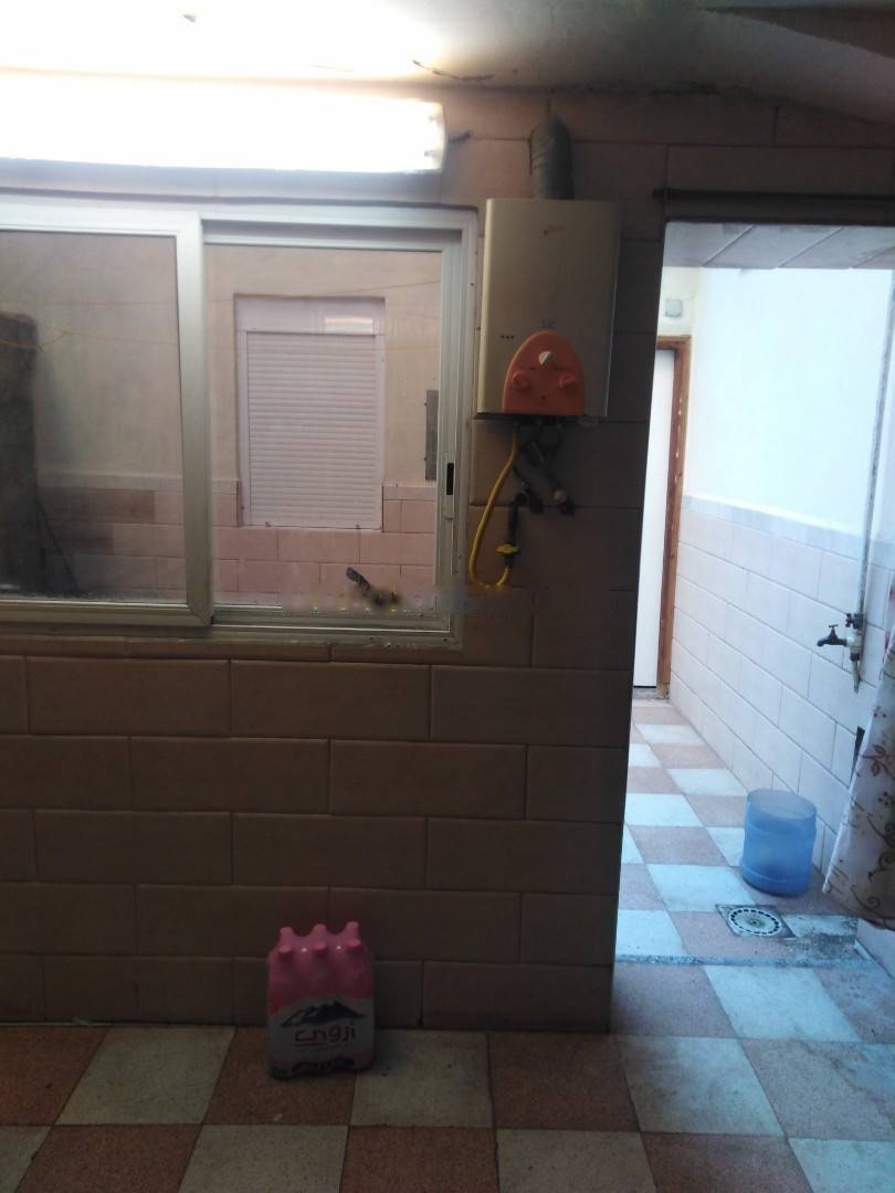 Location Niveau de villa F2 Baraki