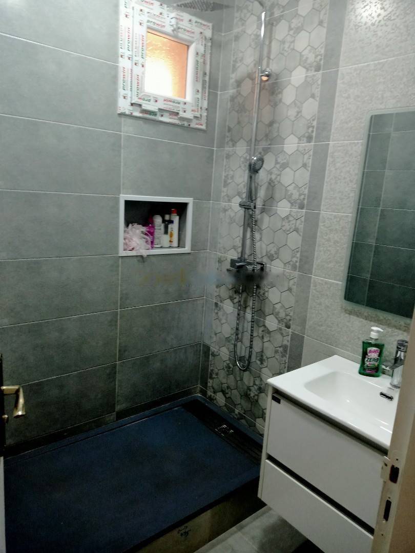 Location Appartement F4 Rahmania