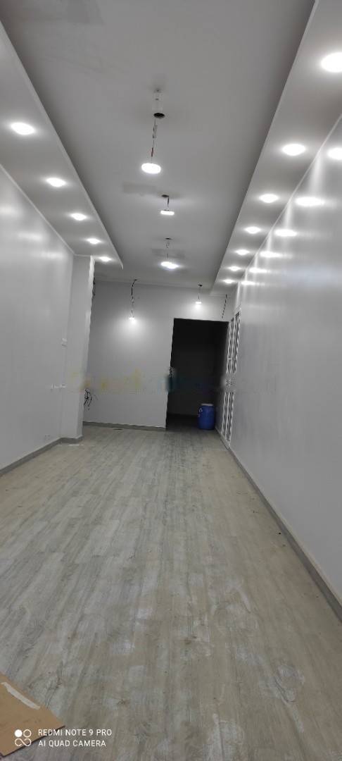 Location Local F3 Bordj El Bahri