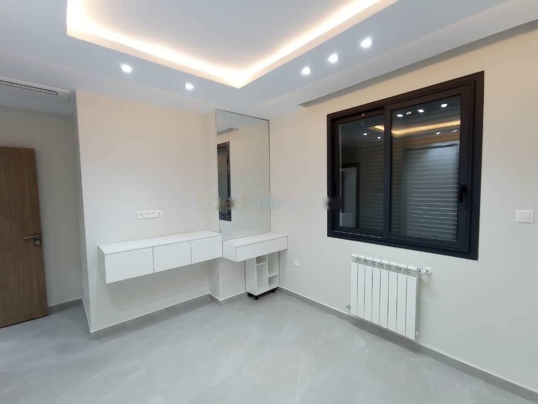 Location Appartement F4 Kouba