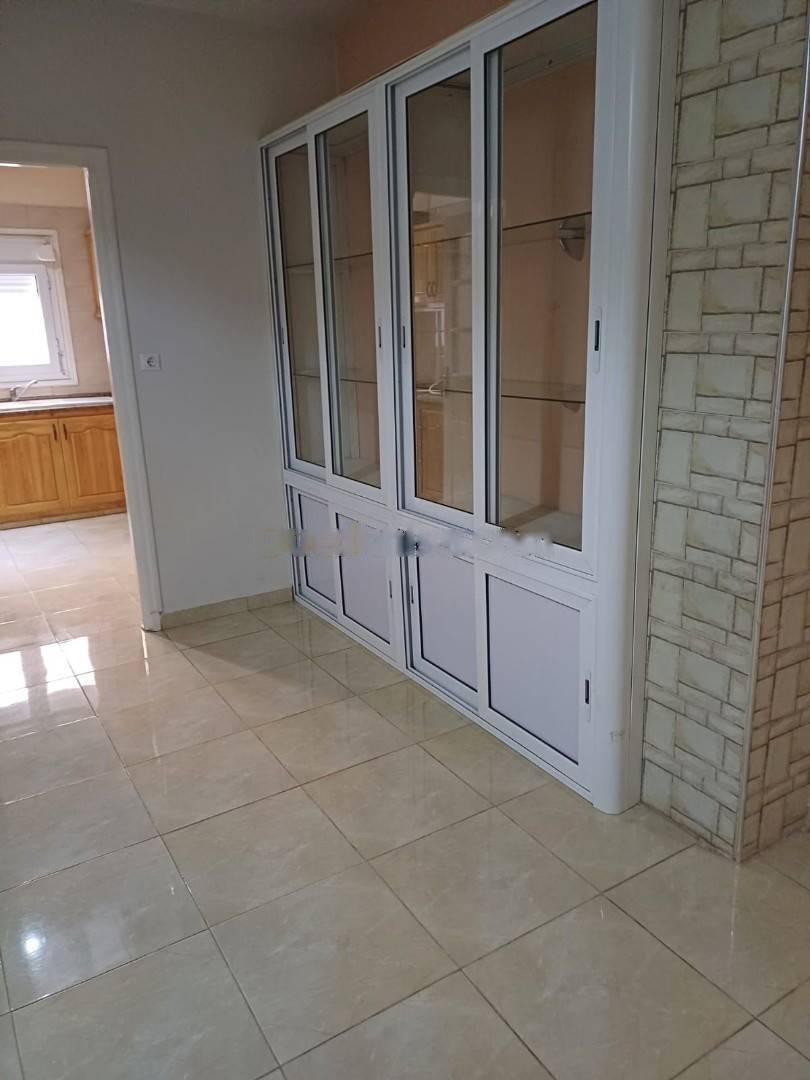 Location Appartement F3 Dar El Beida