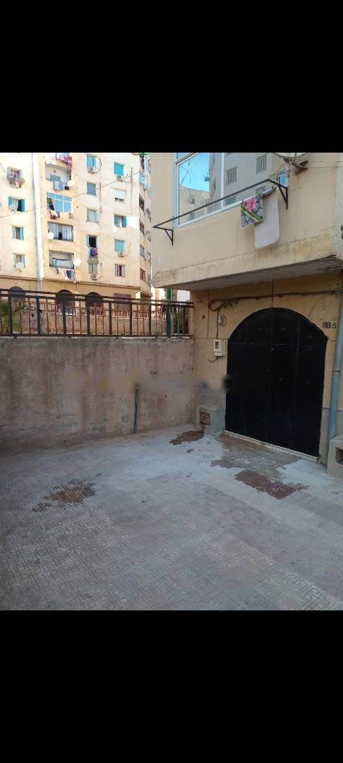 Vente Local F1 Saoula