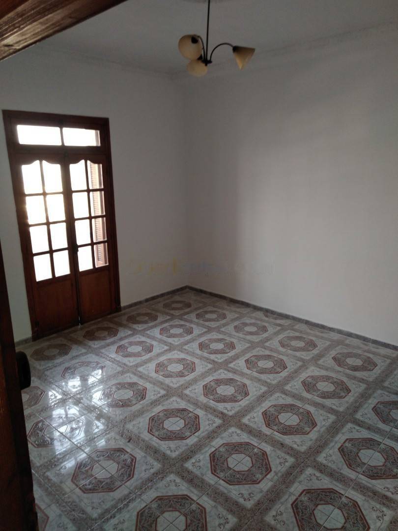 Location Appartement F3 Sidi M'Hamed