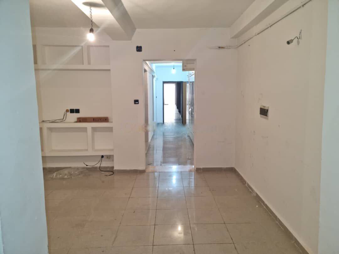 Location Appartement F3 El Achour