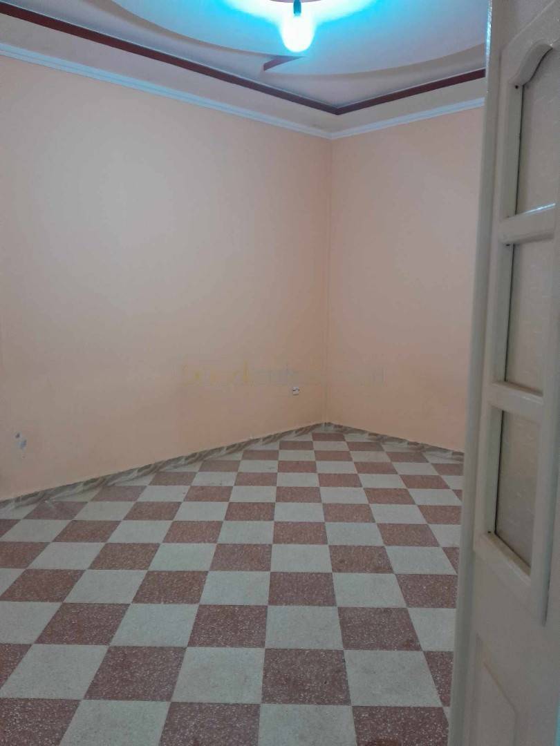 Location Appartement F2 Baraki