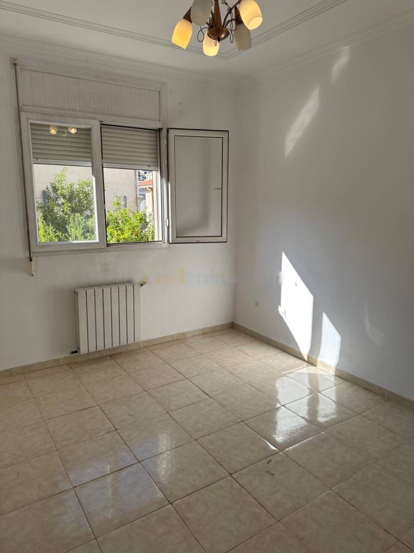 Location Appartement F2 Bouzareah