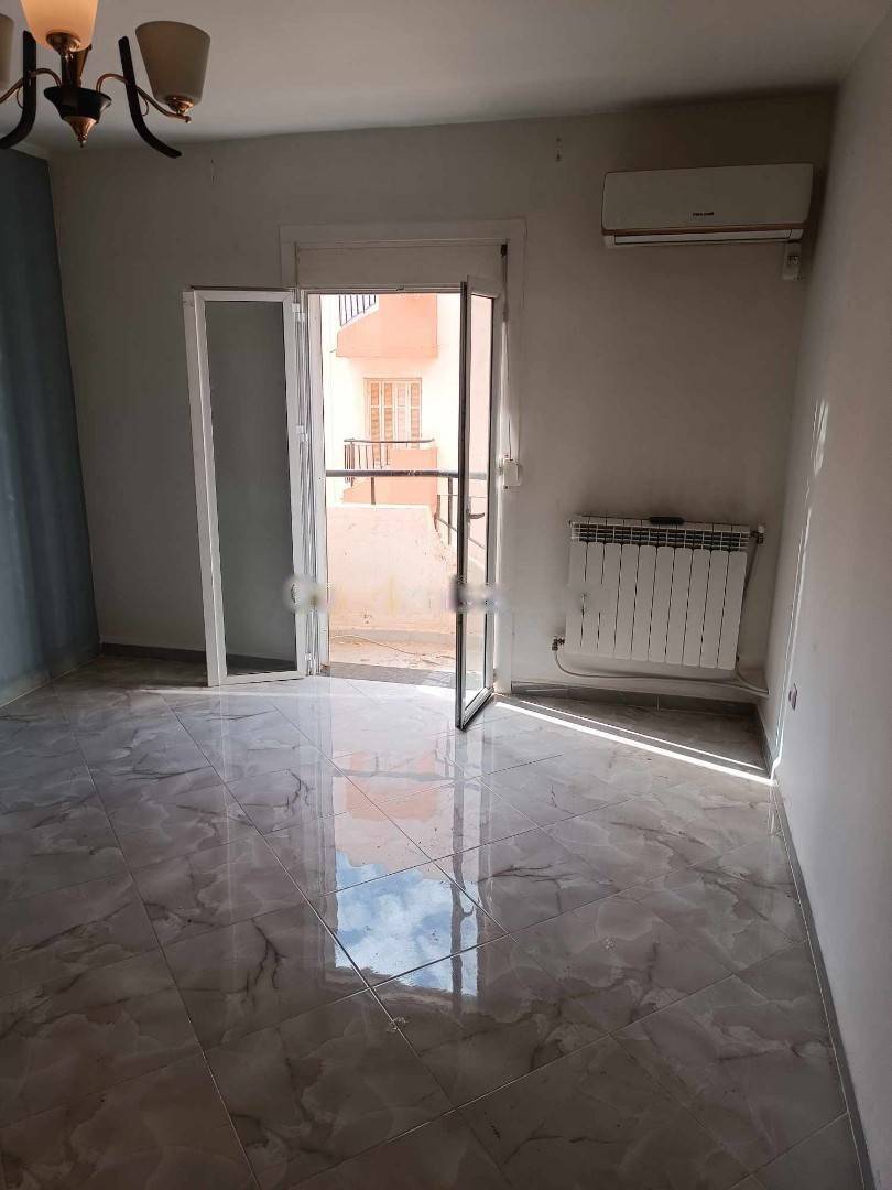 Location Appartement F3 Saoula
