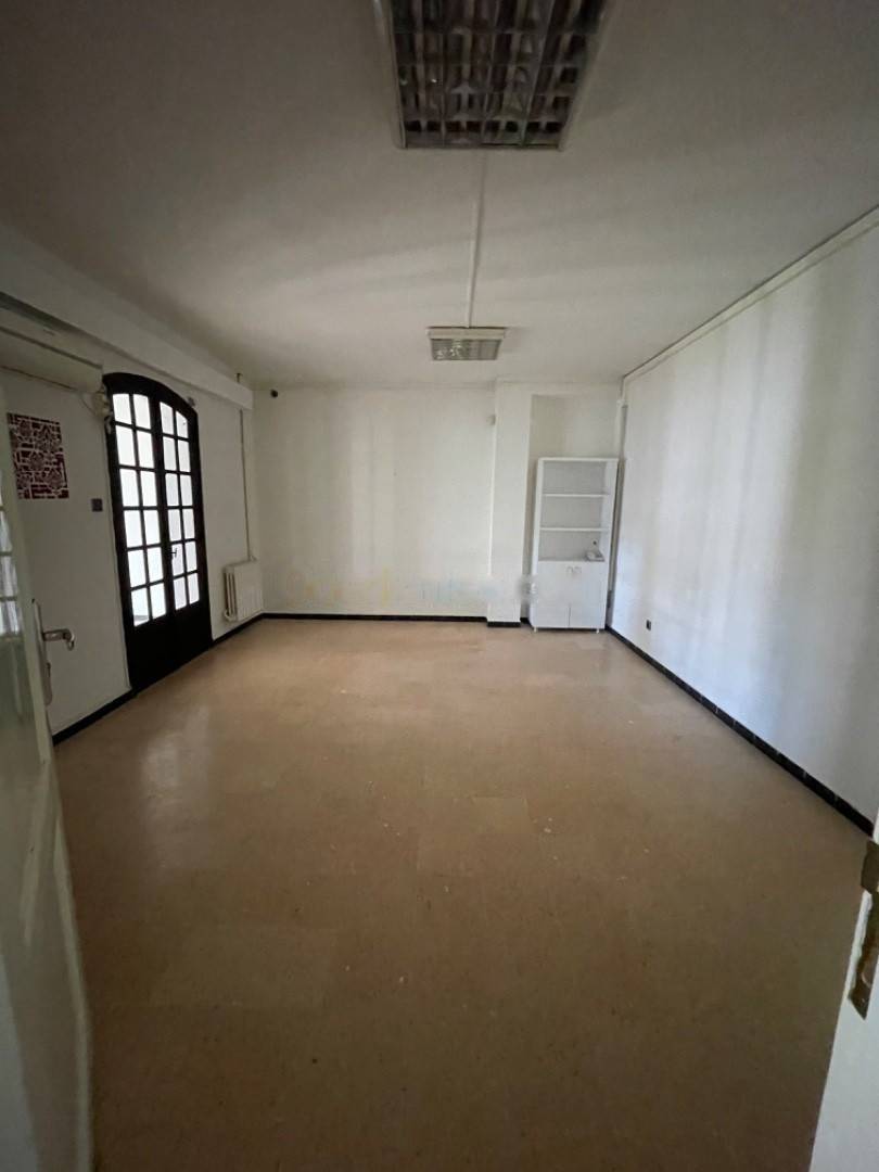 Location Niveau de villa F8 Cheraga