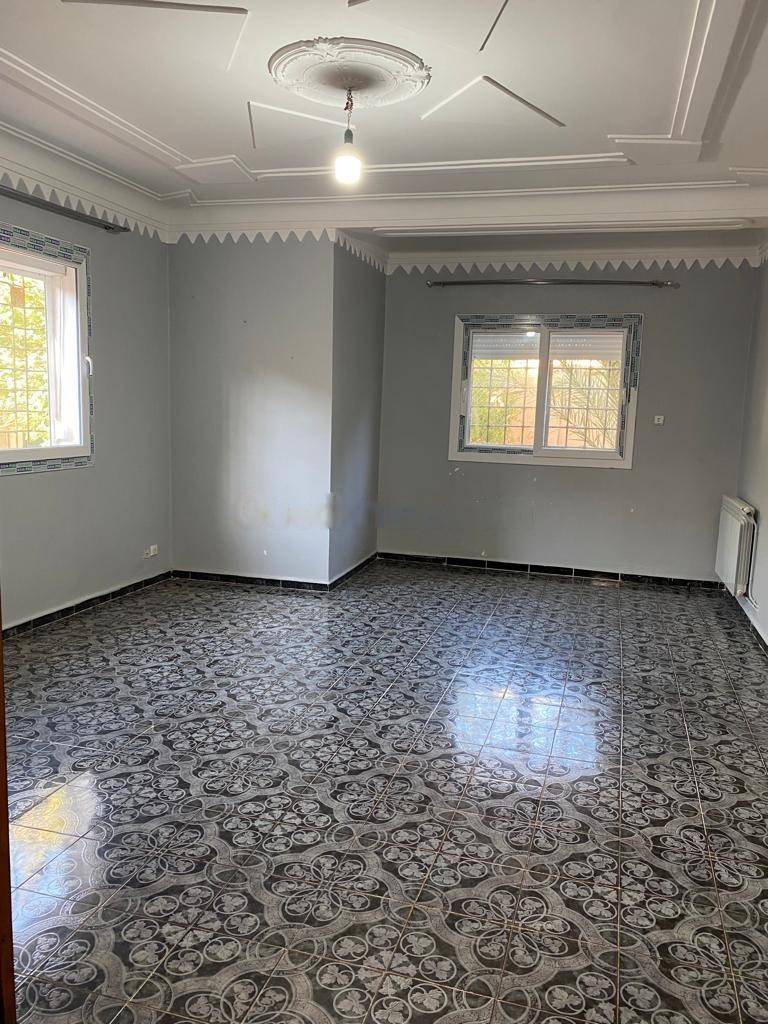 Location Niveau de villa F3 Bouzareah