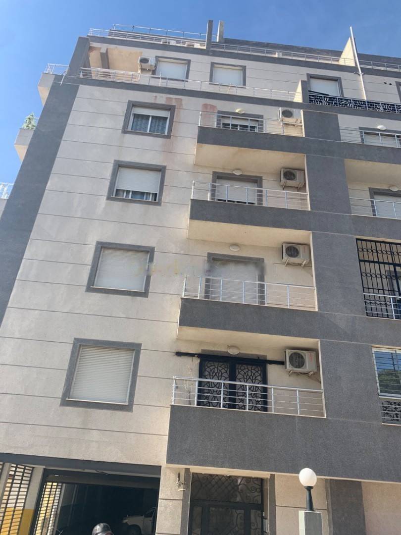 Location Appartement F3 Ben Aknoun