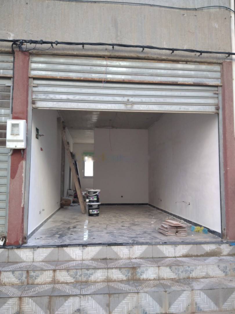 Location Local F1 Ain Benian