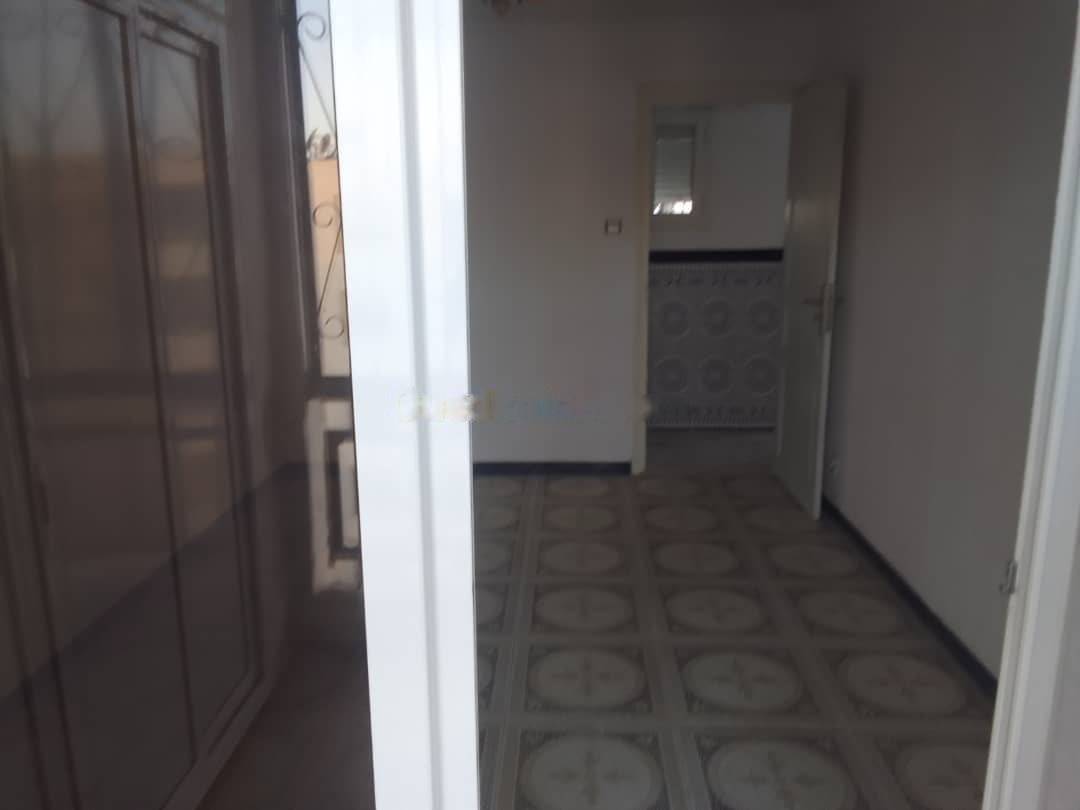 Location Appartement F4 Bir Mourad Rais