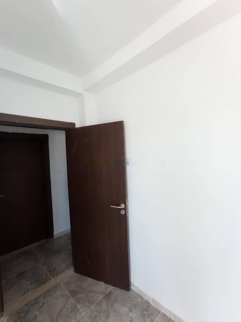 Location Appartement F5 Bordj El Bahri