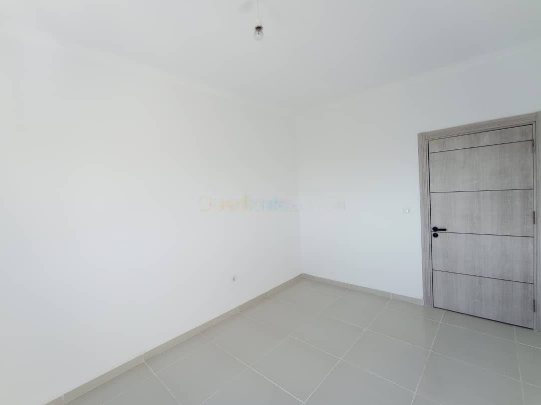 Location Appartement F4 Kouba