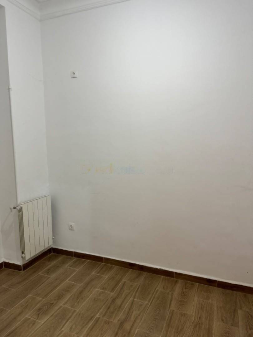 Location Appartement F3 Staoueli