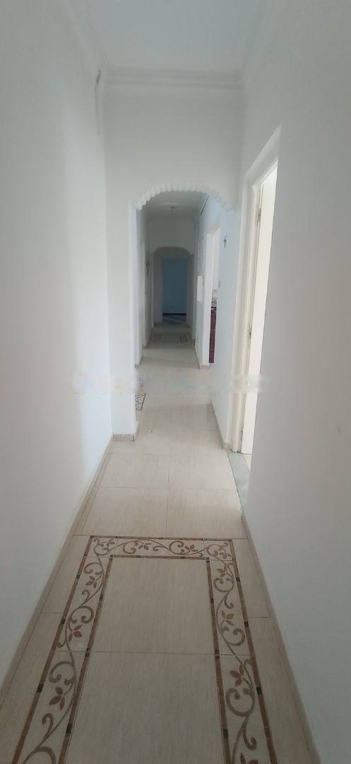 Location Appartement F4 El Achour