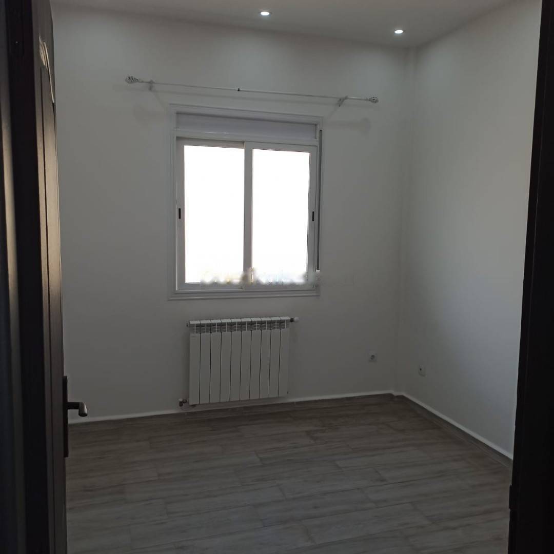 Location Niveau de villa F4 Bordj El Bahri