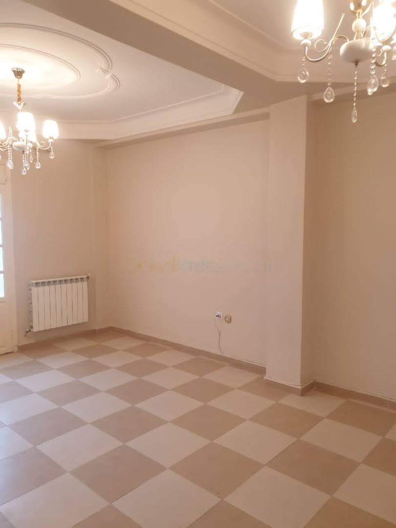 Location Appartement F4 Bordj El Bahri
