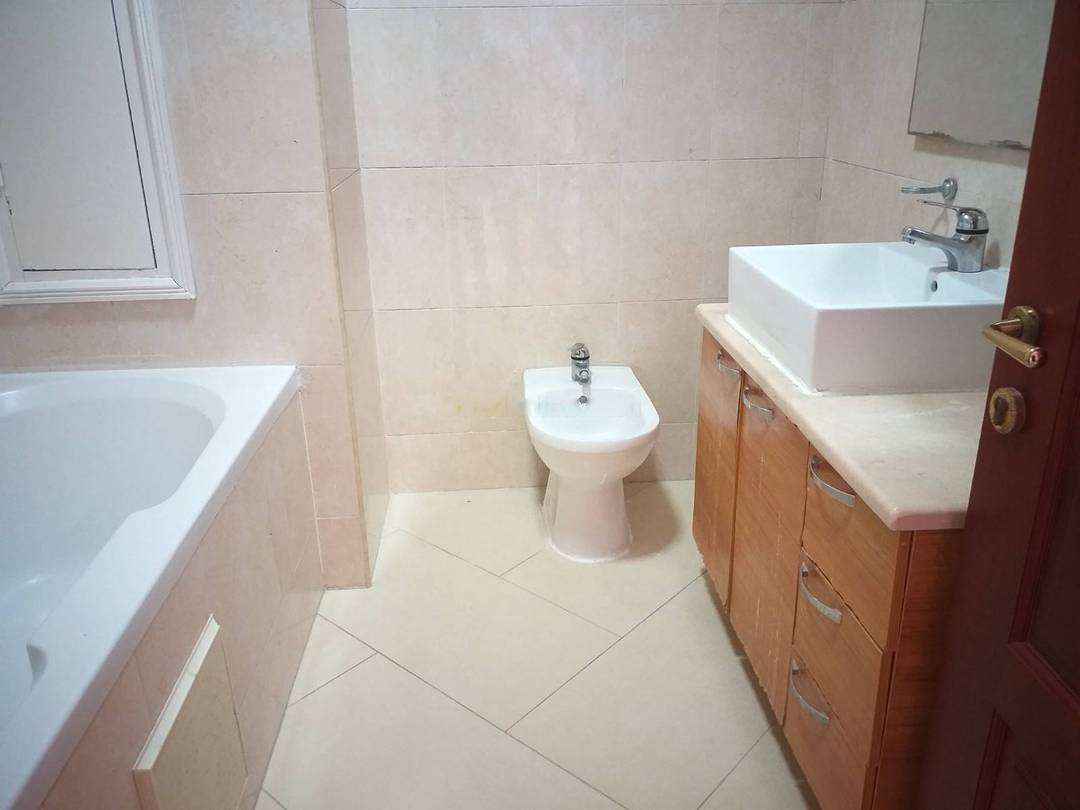 Location Appartement F4 El Achour