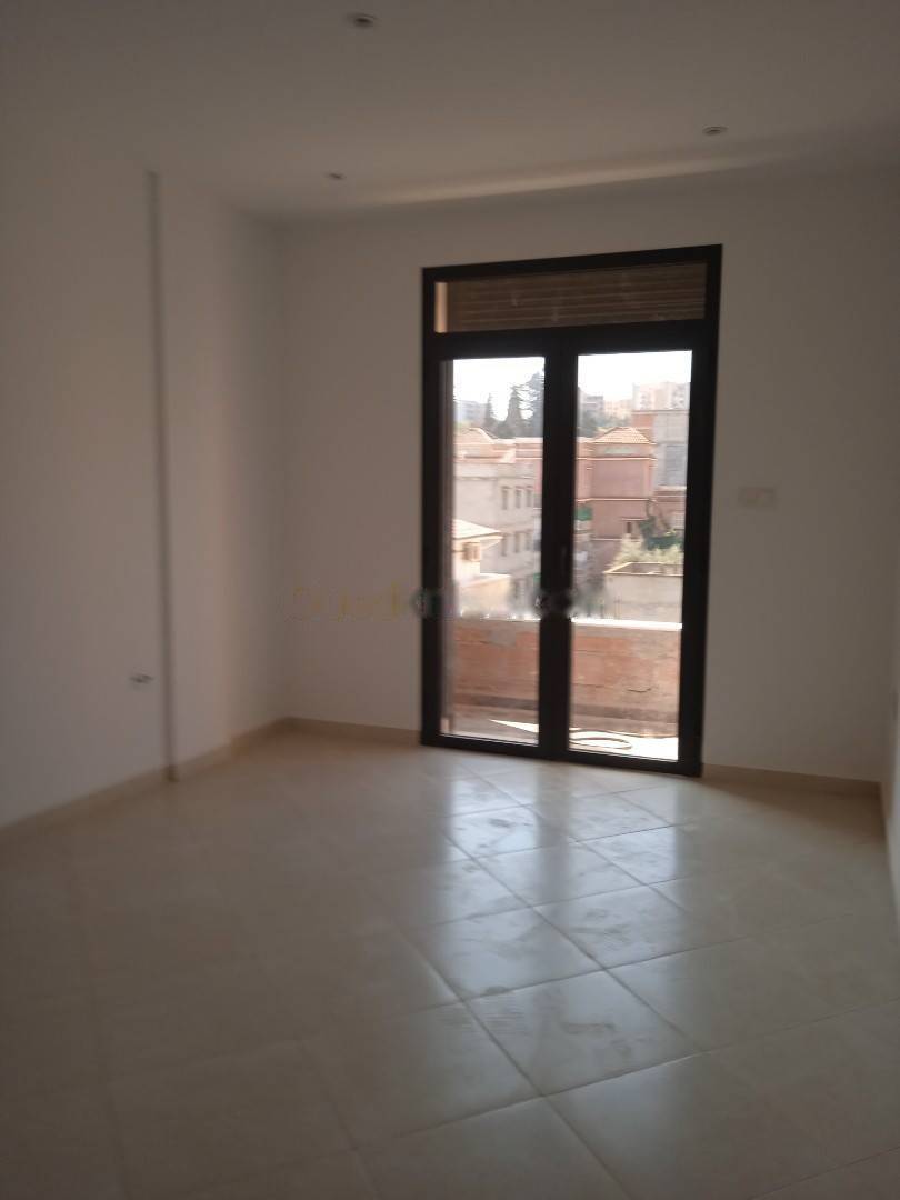 Vente Appartement F3 Saoula