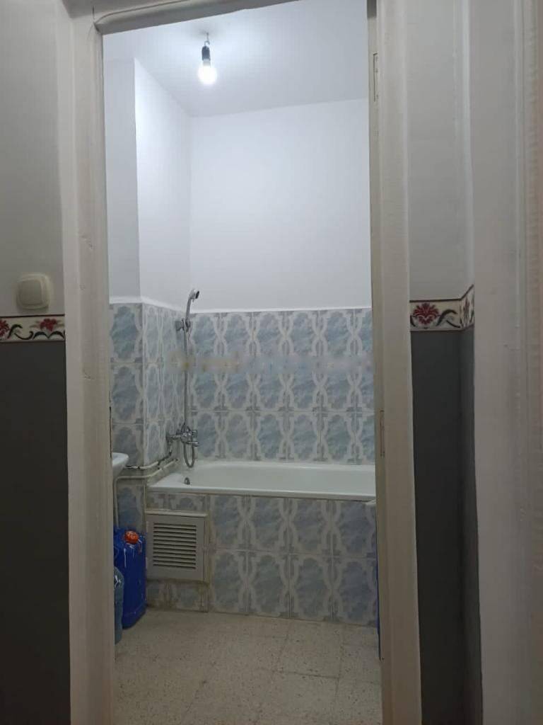 Location Appartement F3 Bab Ezzouar