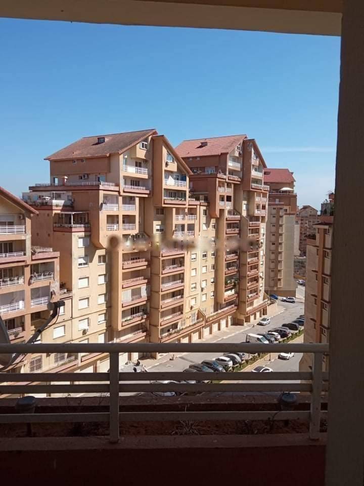 Location Appartement F3 El Achour
