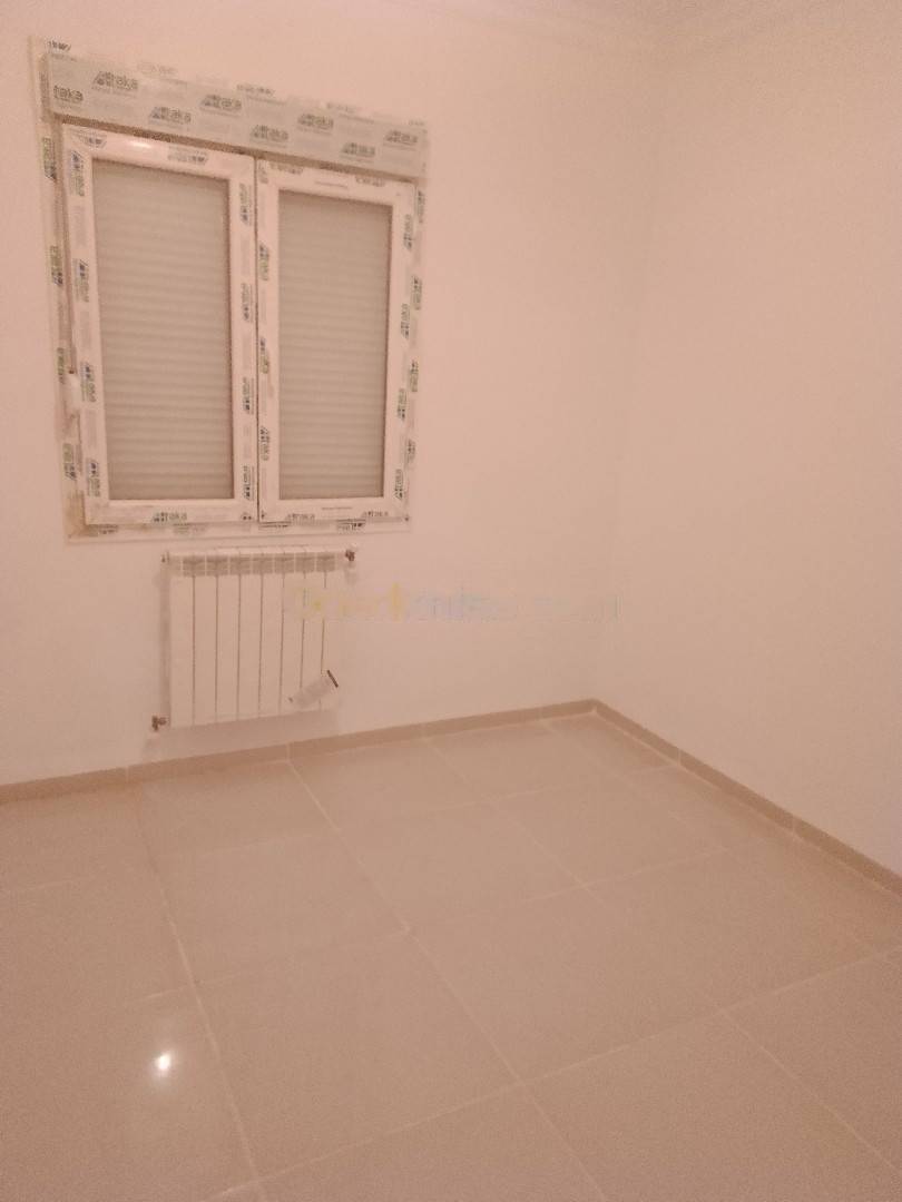 Location Appartement F5 Kouba