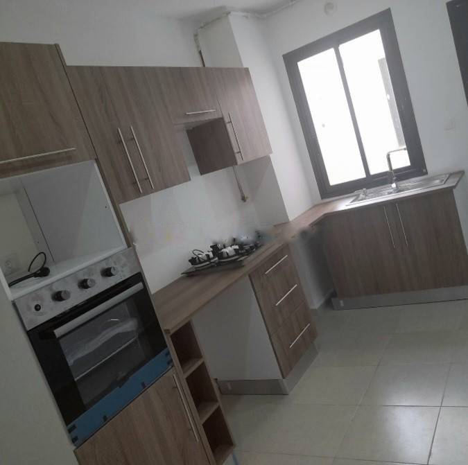  Location appartement f3 dely ibrahim