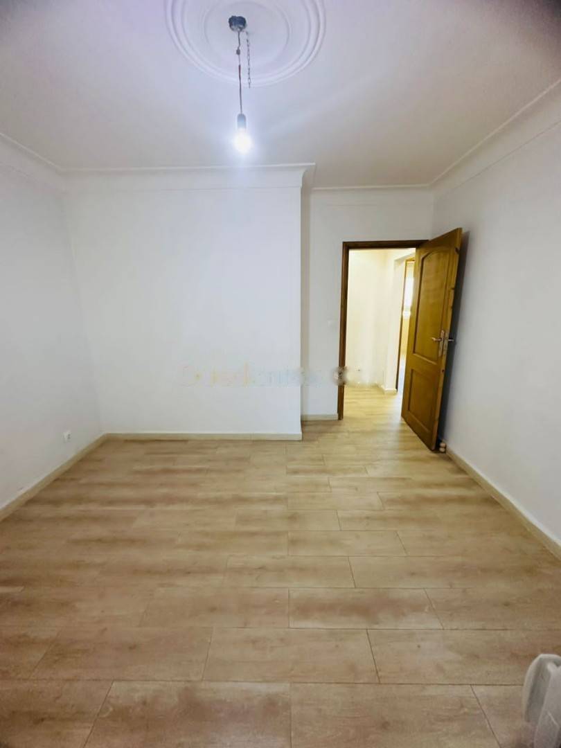 Vente Appartement F3 Bab Ezzouar