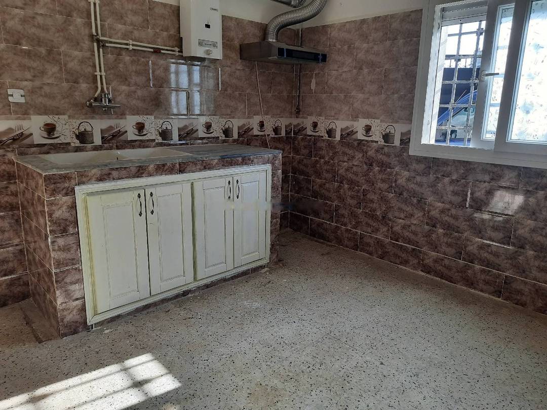 Location Niveau de villa F4 Bouzareah