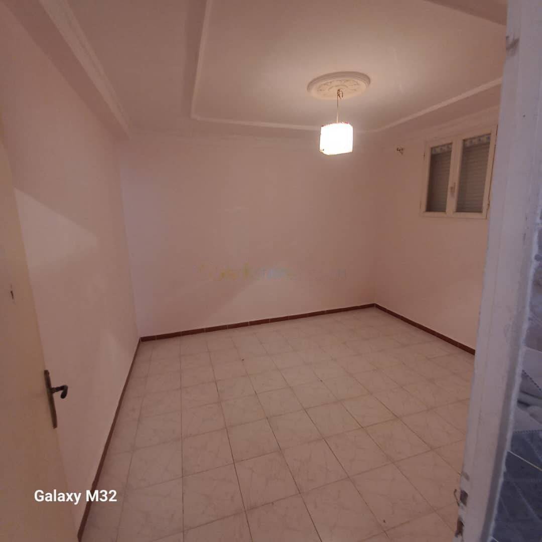 Location Niveau de villa F4 Bordj El Bahri