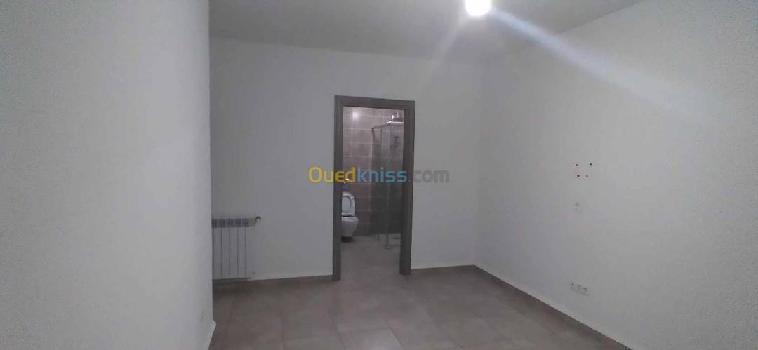 Location Appartement F3 Birkhadem