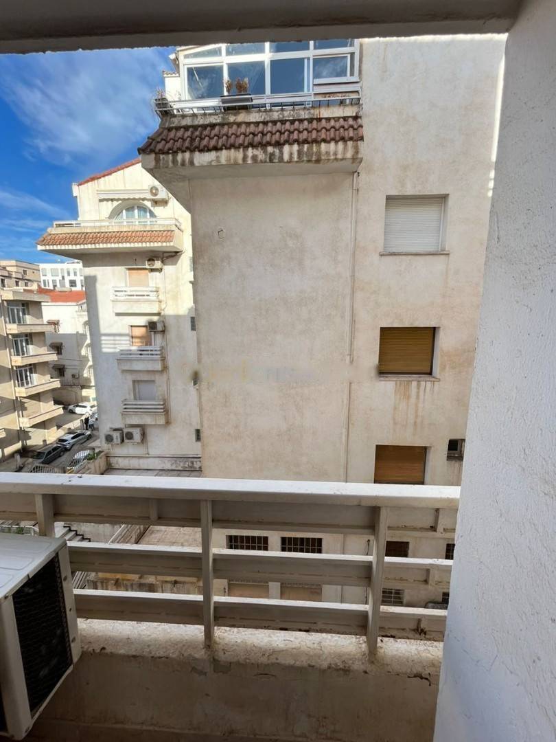 Location Appartement F3 El Biar