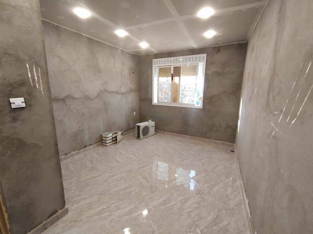 Location Niveau de villa F2 Bab El Oued