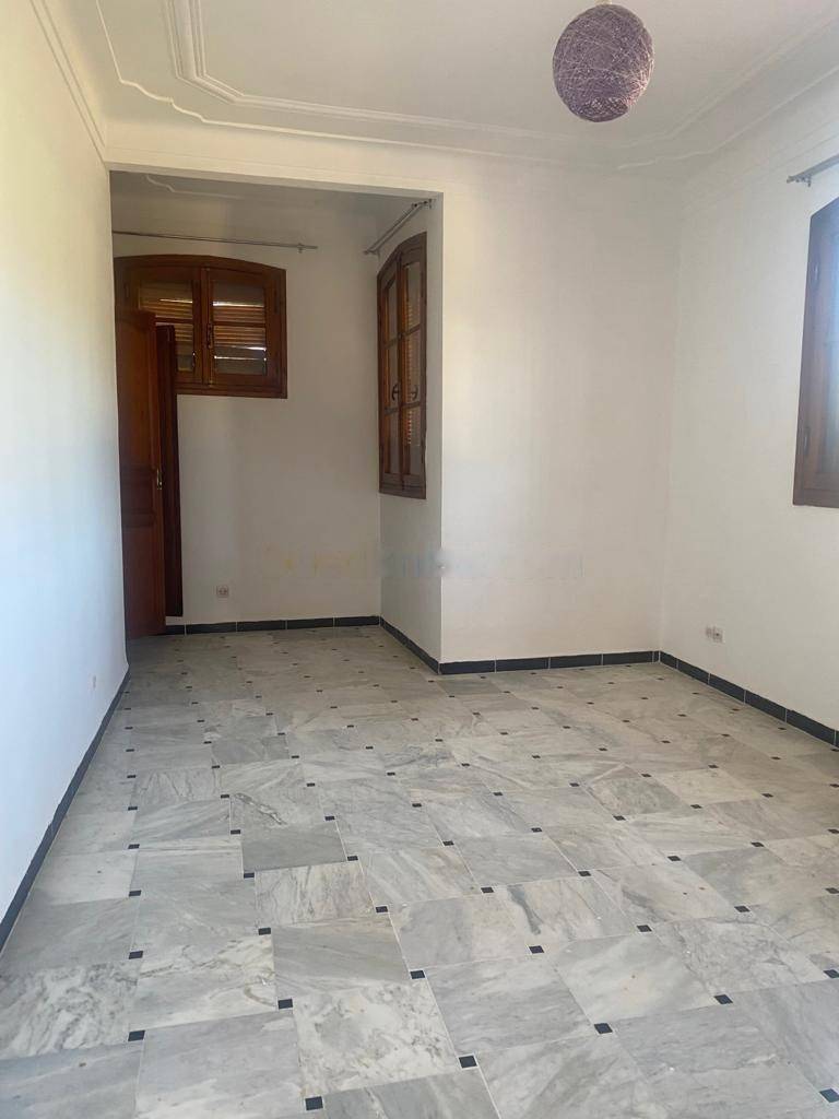 Location Niveau de villa F4 Cheraga