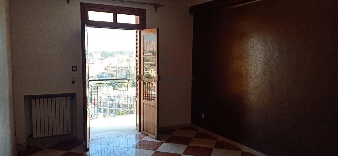 Location Appartement F4 Birkhadem